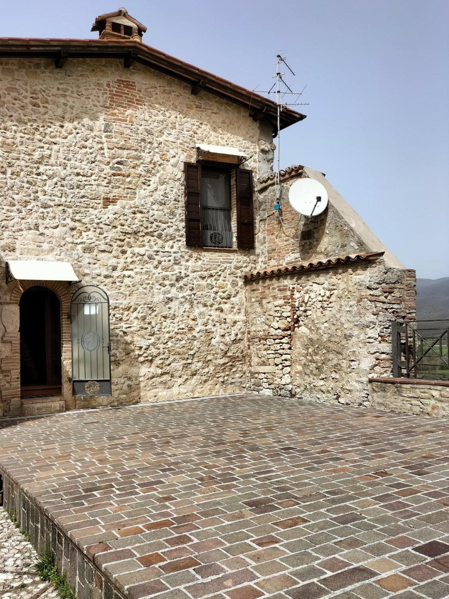 La Piazzetta - Locazione Turistica Nel Centro Storico Di Acquasparta Buitenkant foto